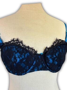 Vintage FOH bra NWT
